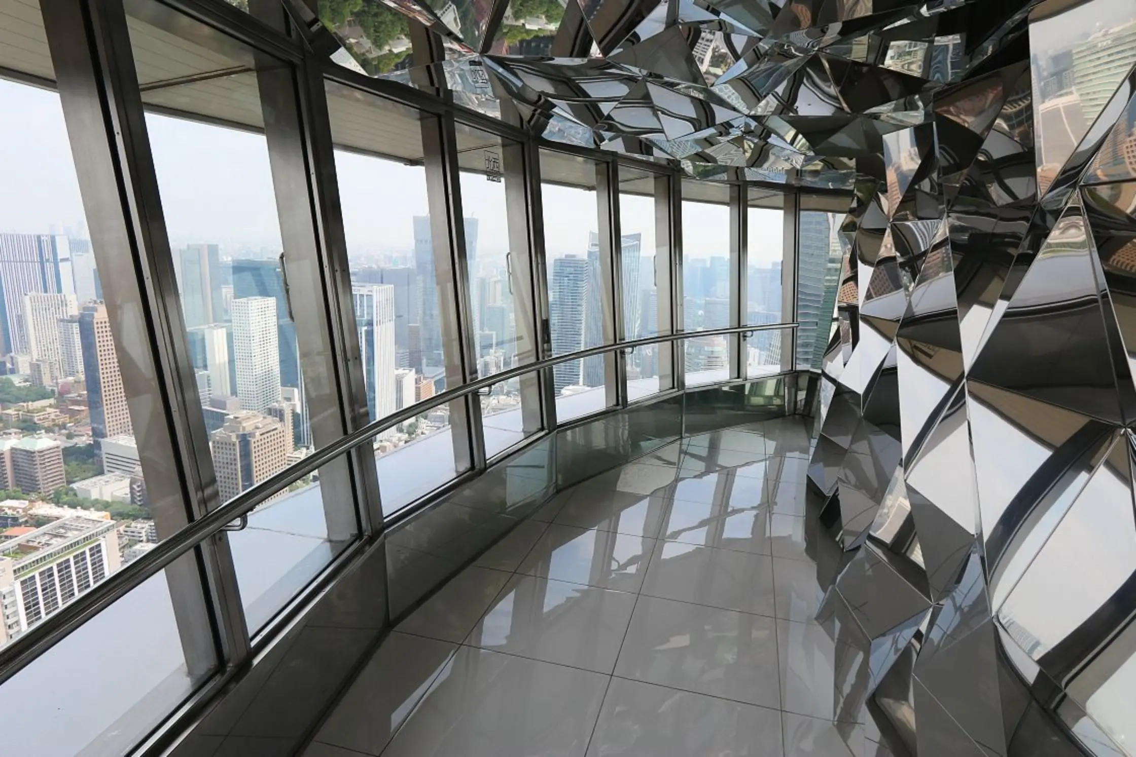 The top deck’s eye catching design