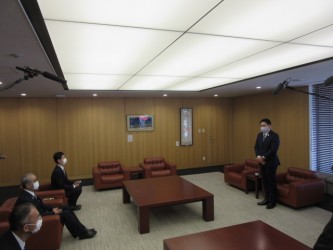 園田大村市長